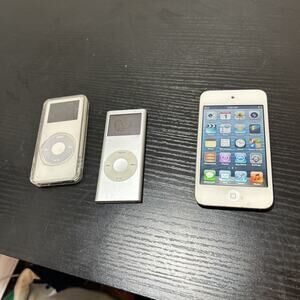 Lot of 3 Apple iPod Nano 2gb Gen A1199 A1137 Silver & Apple Touch
